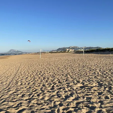 A Estrenar - Playa Nova. Piscina & Padel Oliva